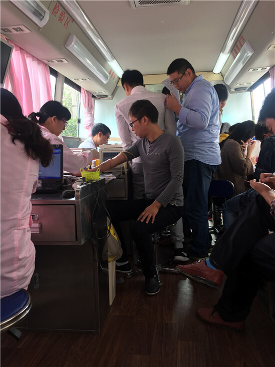 點滴奉獻，綻放生命之花